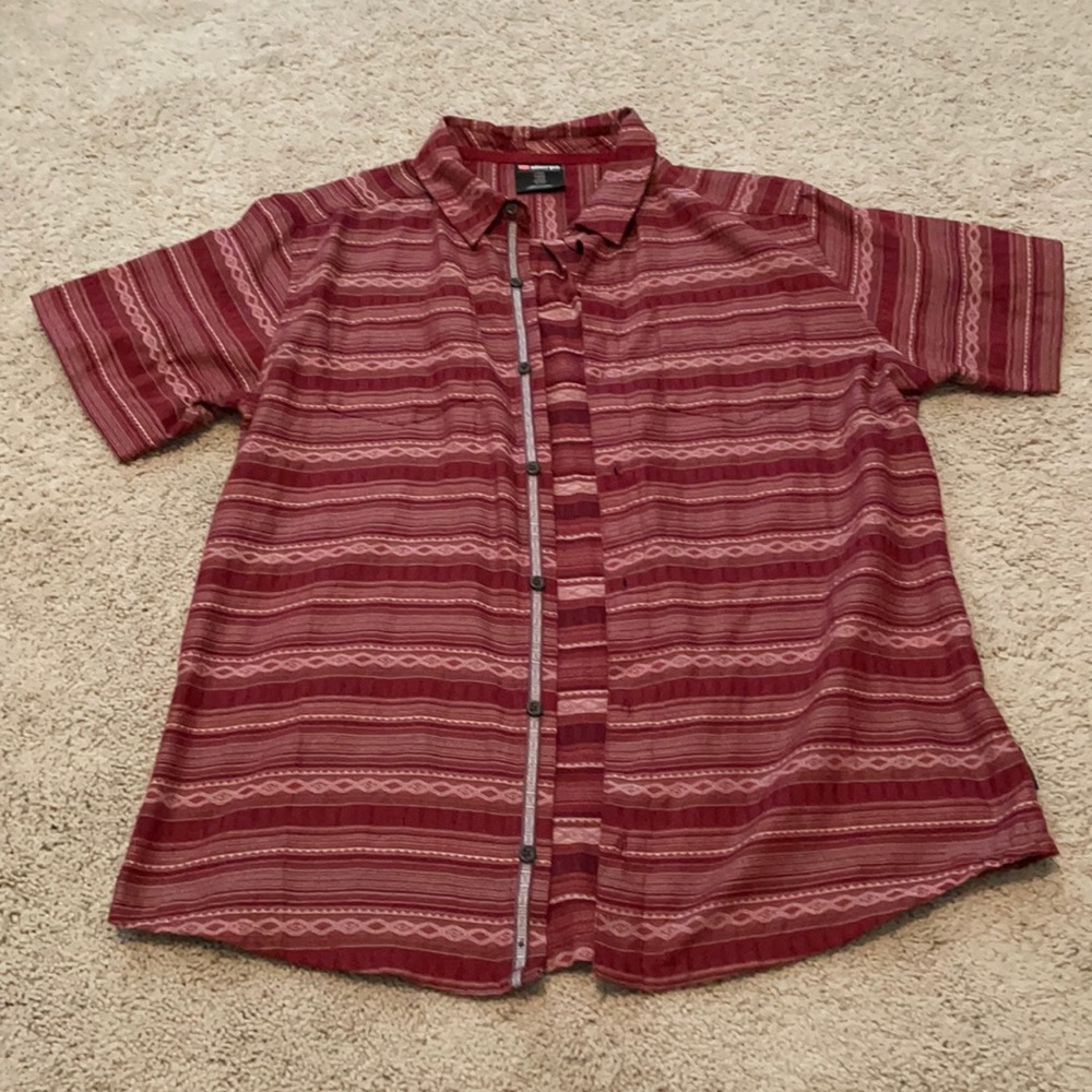 Sherpa Short Sleeve Button down L